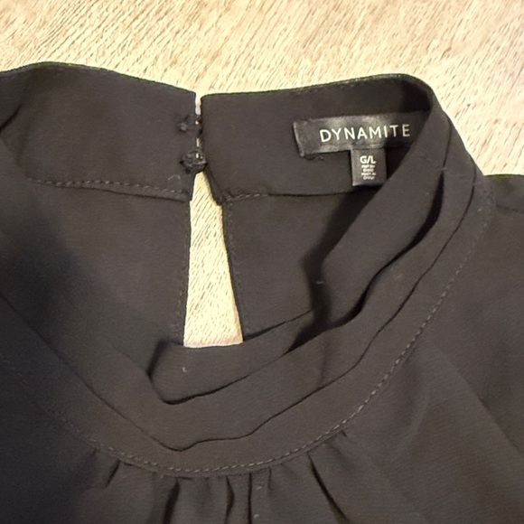 Dynamite Classic Black Blouse - Picture 2 of 5